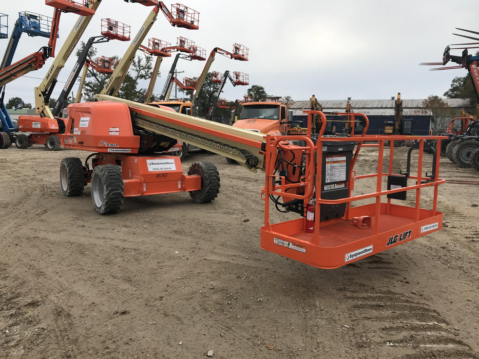 2019 JLG 600S 4WD