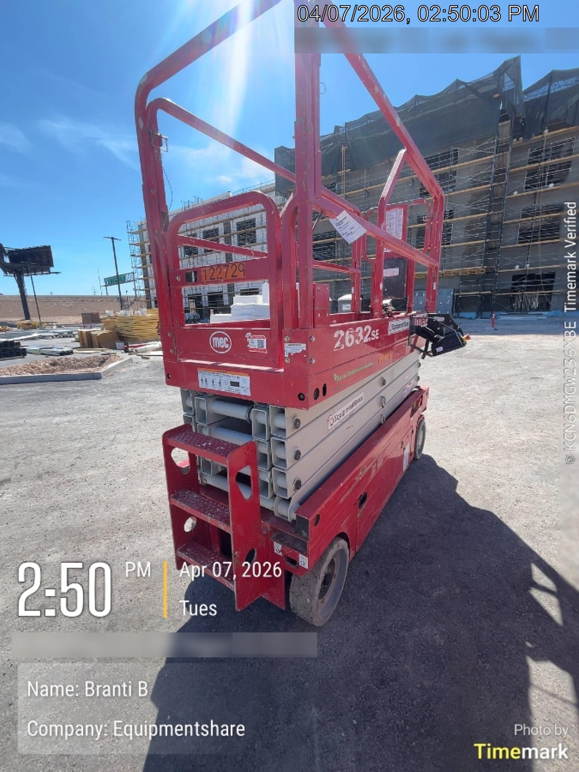 2021 MEC 2632SE