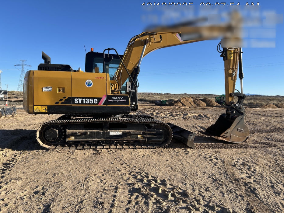2023 SANY SY135S