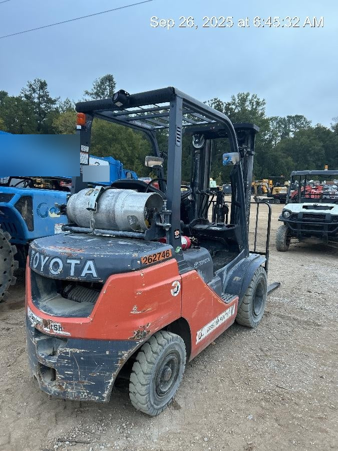 2022 TOYOTA 50-8FGU25