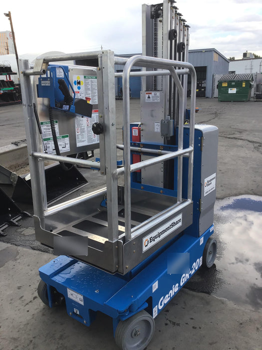 2020 GENIE GR-20