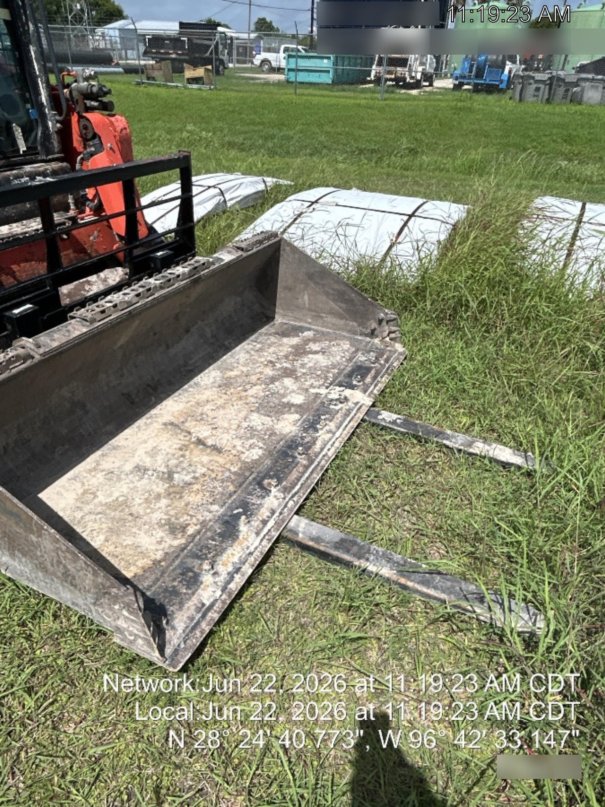 2025 ARROW MATERIAL HANDLING 24" Pallet Fork Frame