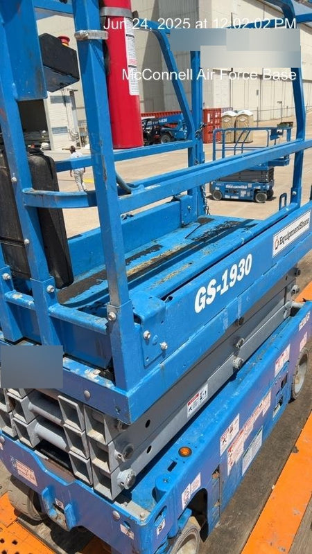 2020 Genie GS-1930 Fixed rails with chain entry gate - Pre A92.20