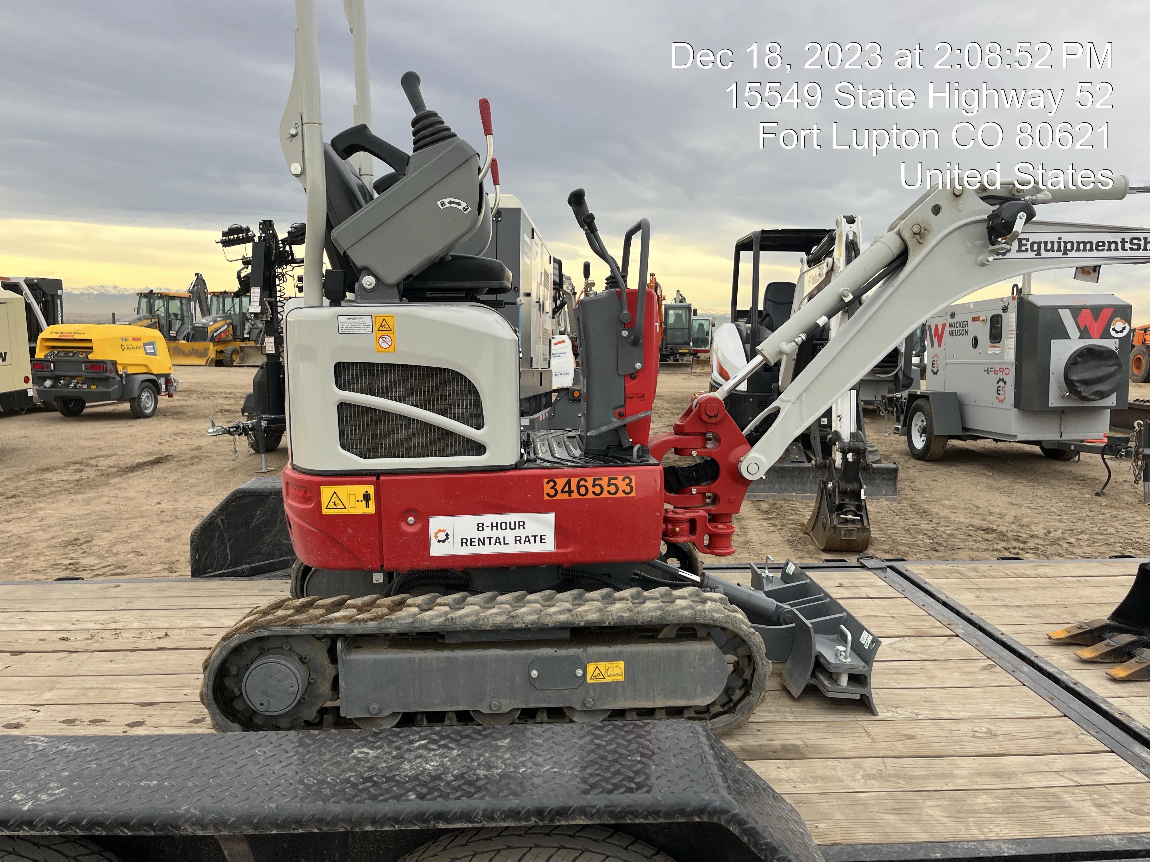 2023 TAKEUCHI TB210R