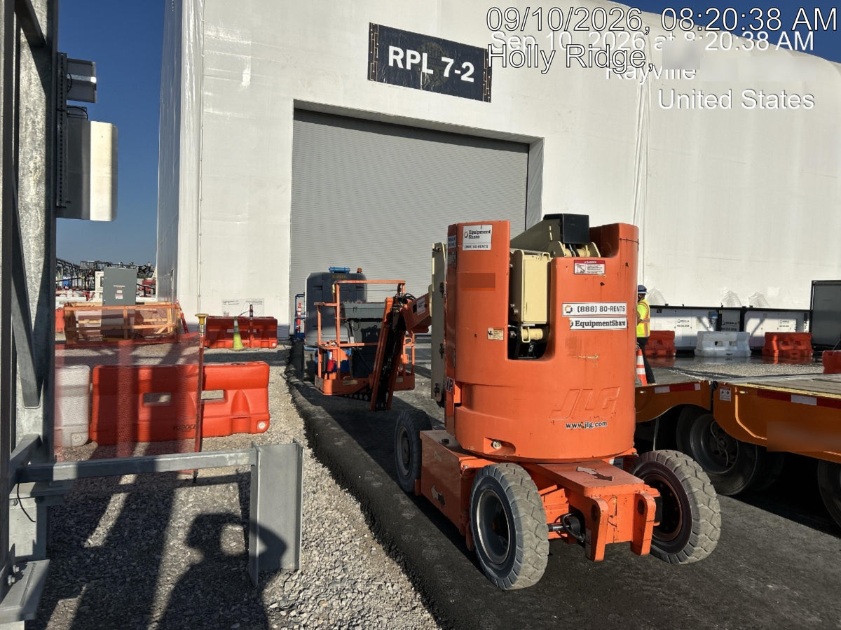 2019 JLG E300AJP