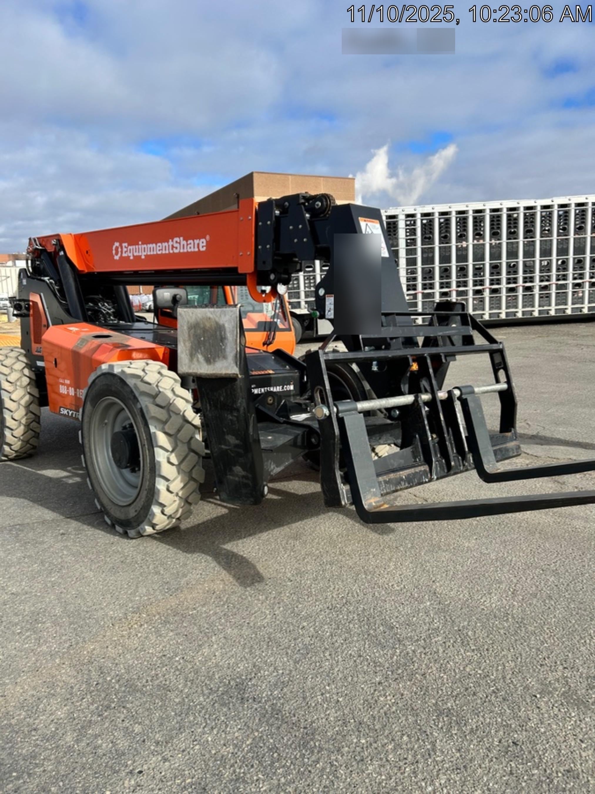 2025 SKYTRAK 10054