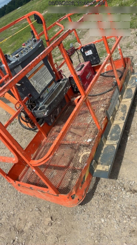 2022 JLG 660SJ