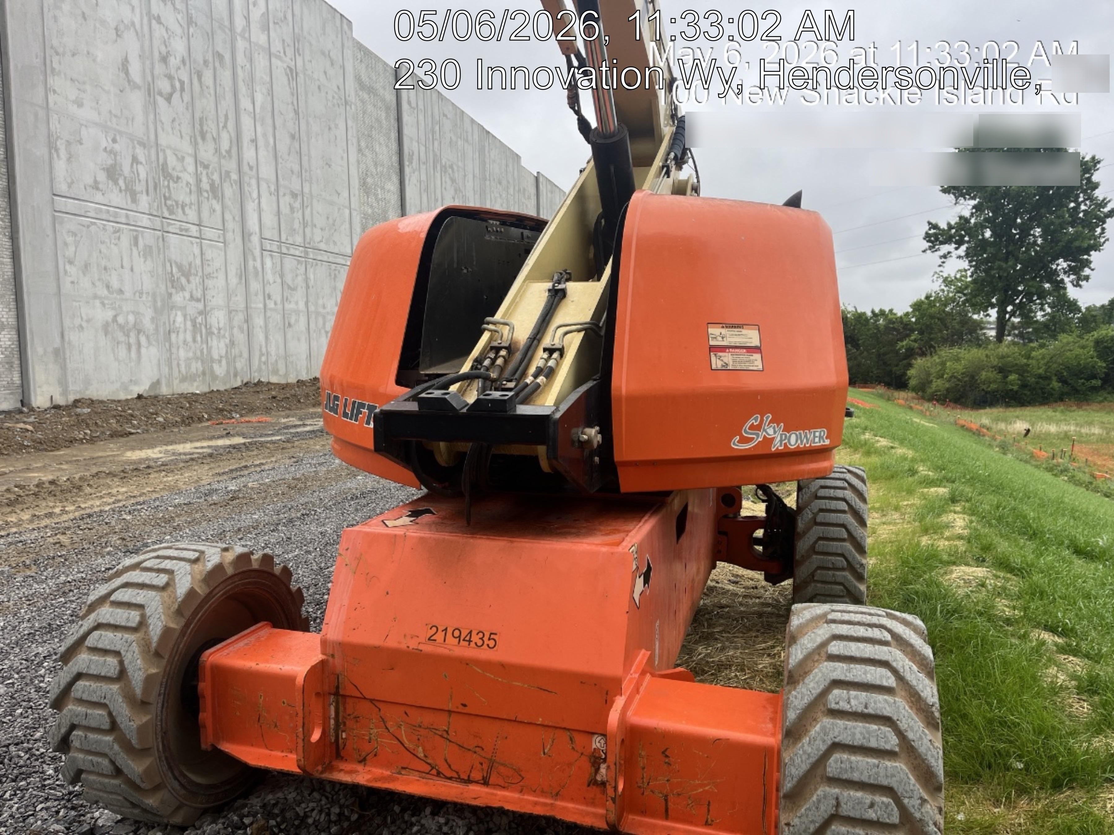2022 JLG 660SJ