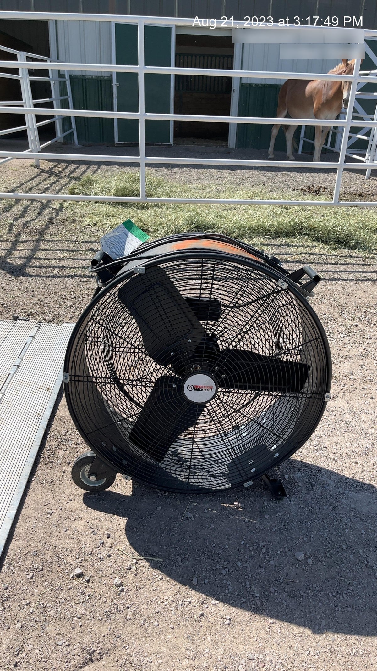 2019 CENTRAL MACHINERY 24" SHOP FAN