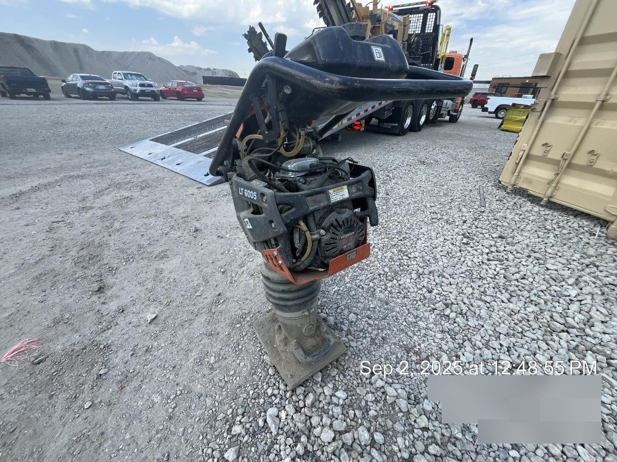 2024 HUSQVARNA LT6005