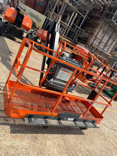 2023 JLG 860SJ