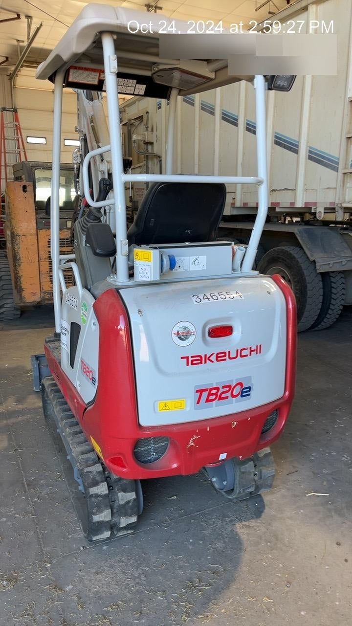2023 TAKEUCHI TB20e