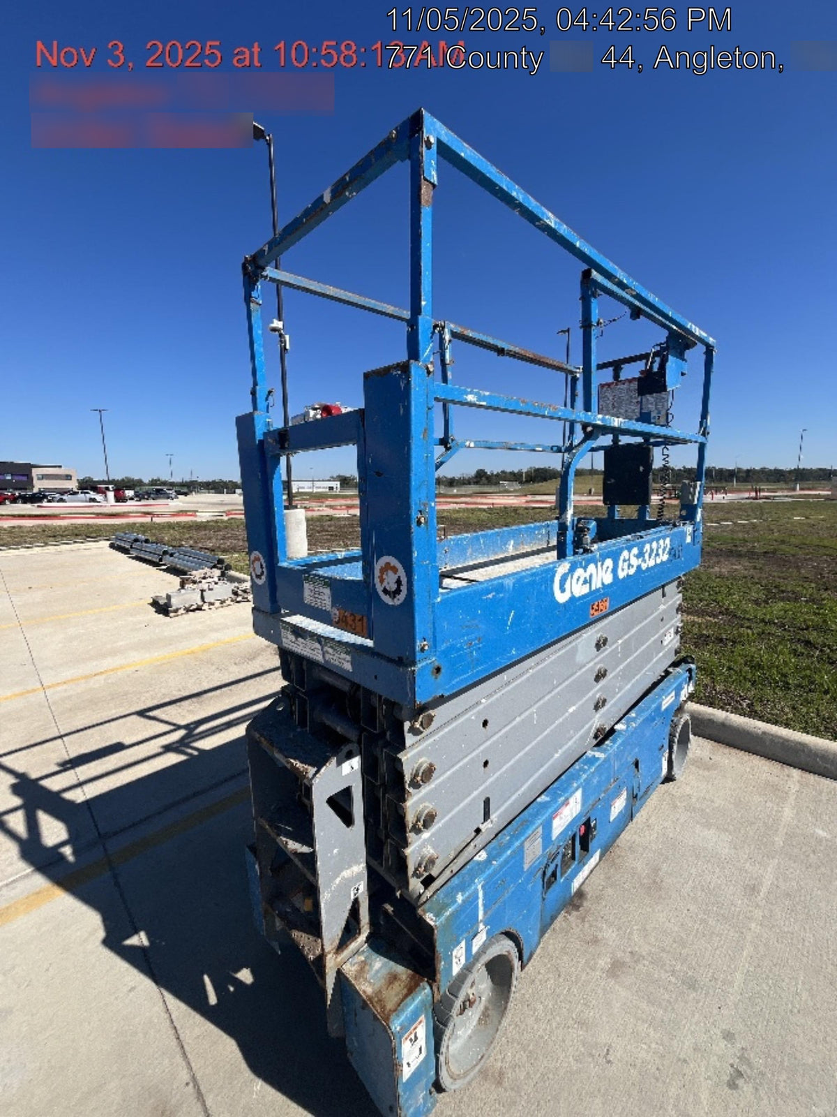 2017 Genie GS-3232 Genie GS3232 Narrow 32' Scissor Lift