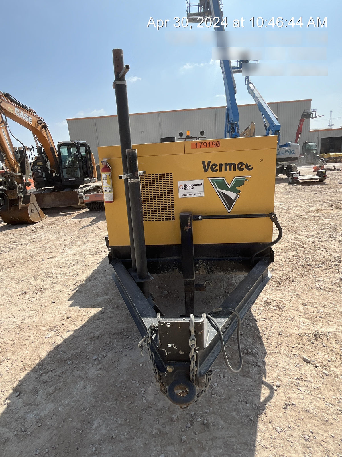 2021 Vac-Tron LP573XDT T4 Koehler Diesel Engine, 500 Gallon Debris Tank, x2 100 Gallon Water Tanks