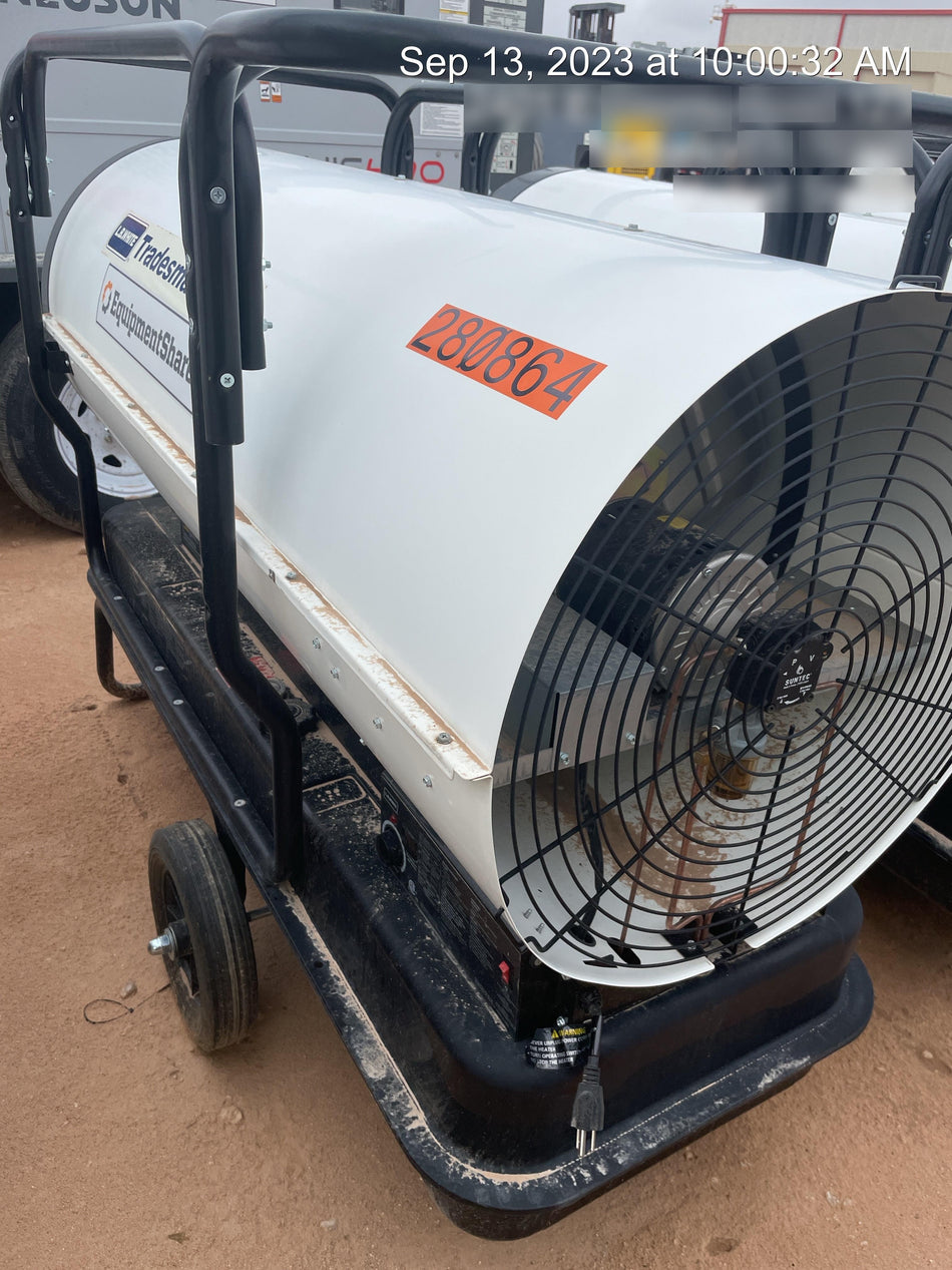 2022 LB WHITE Tradesman K650