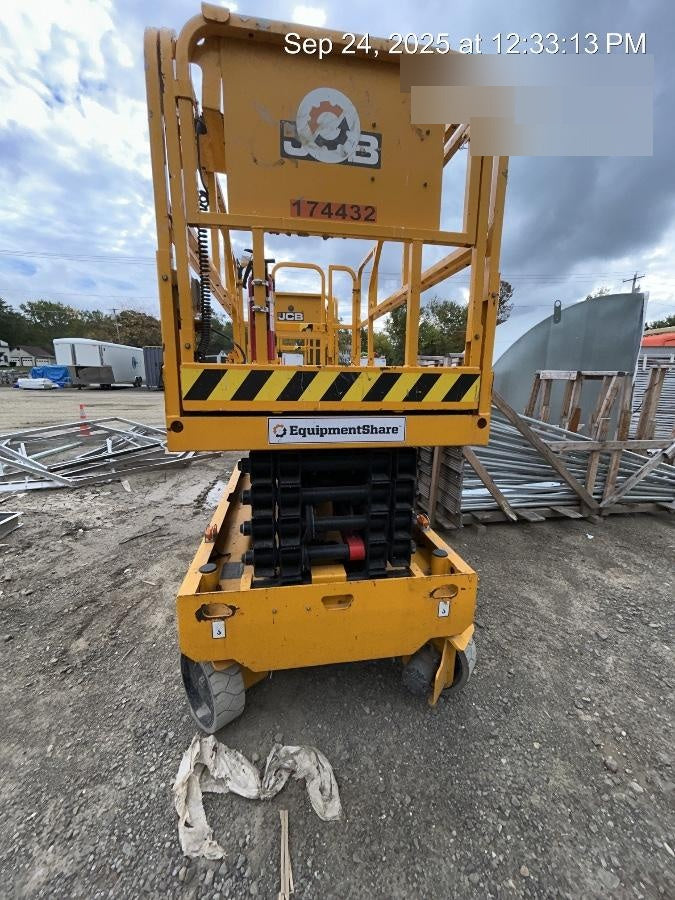 2021 JCB S3246E