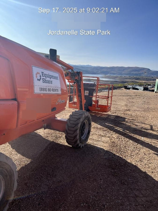 2019 JLG 860SJ