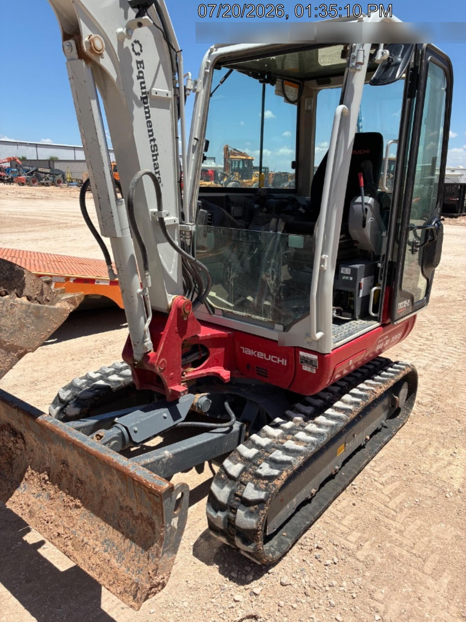 2025 TAKEUCHI TB235-2CR