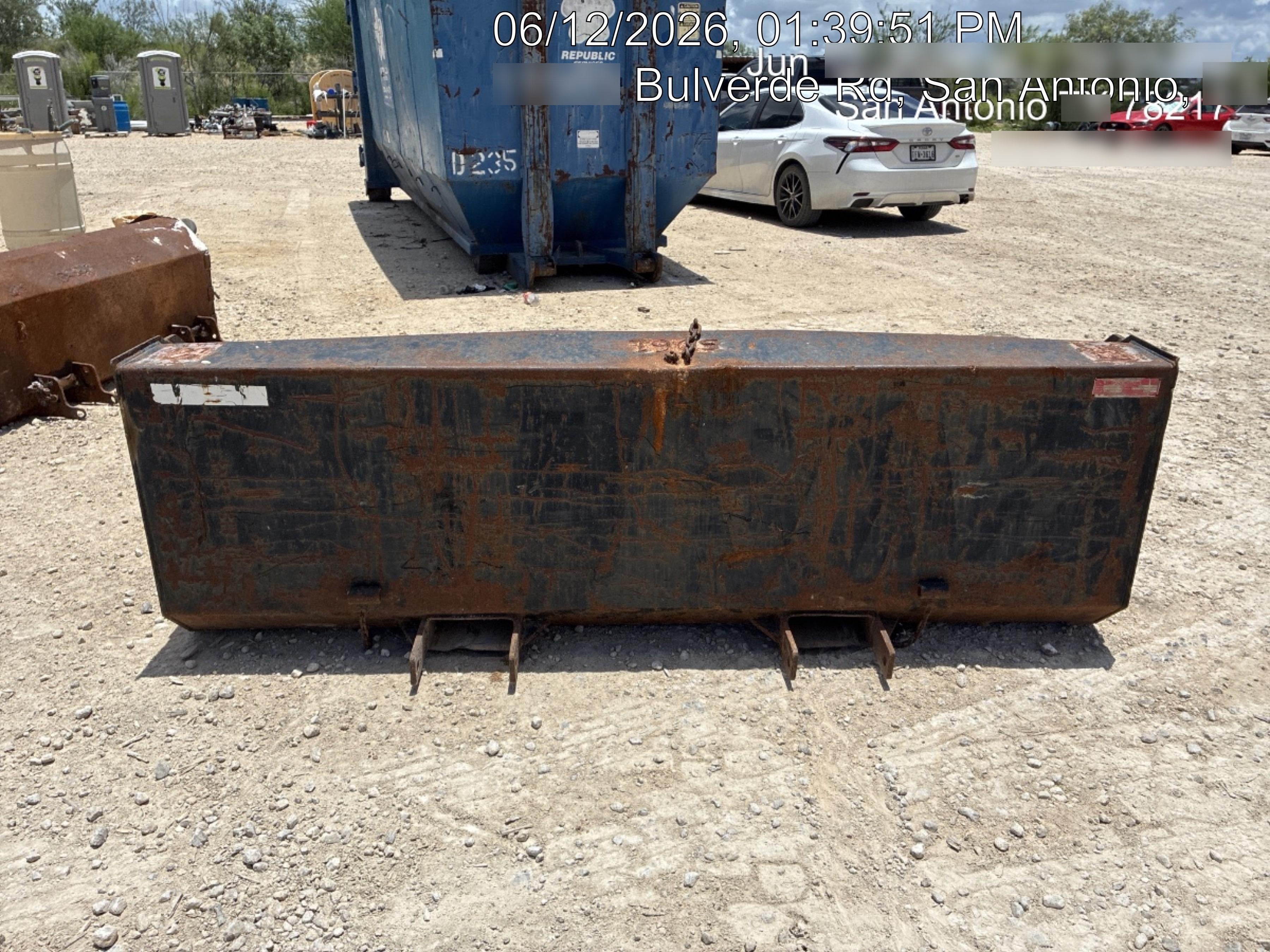 2017 ARROW MATERIAL HANDLING Telehandler Bucket - Slide-On Forks