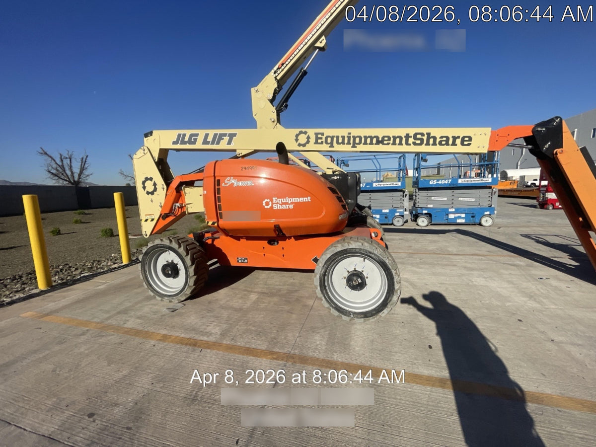 2023 JLG 600AJ