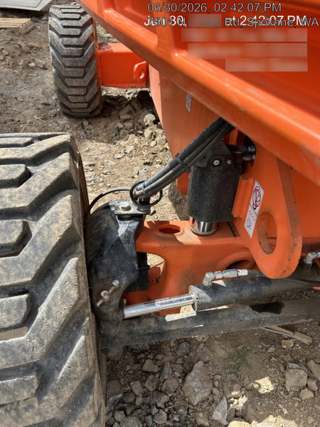 2023 JLG 660SJ