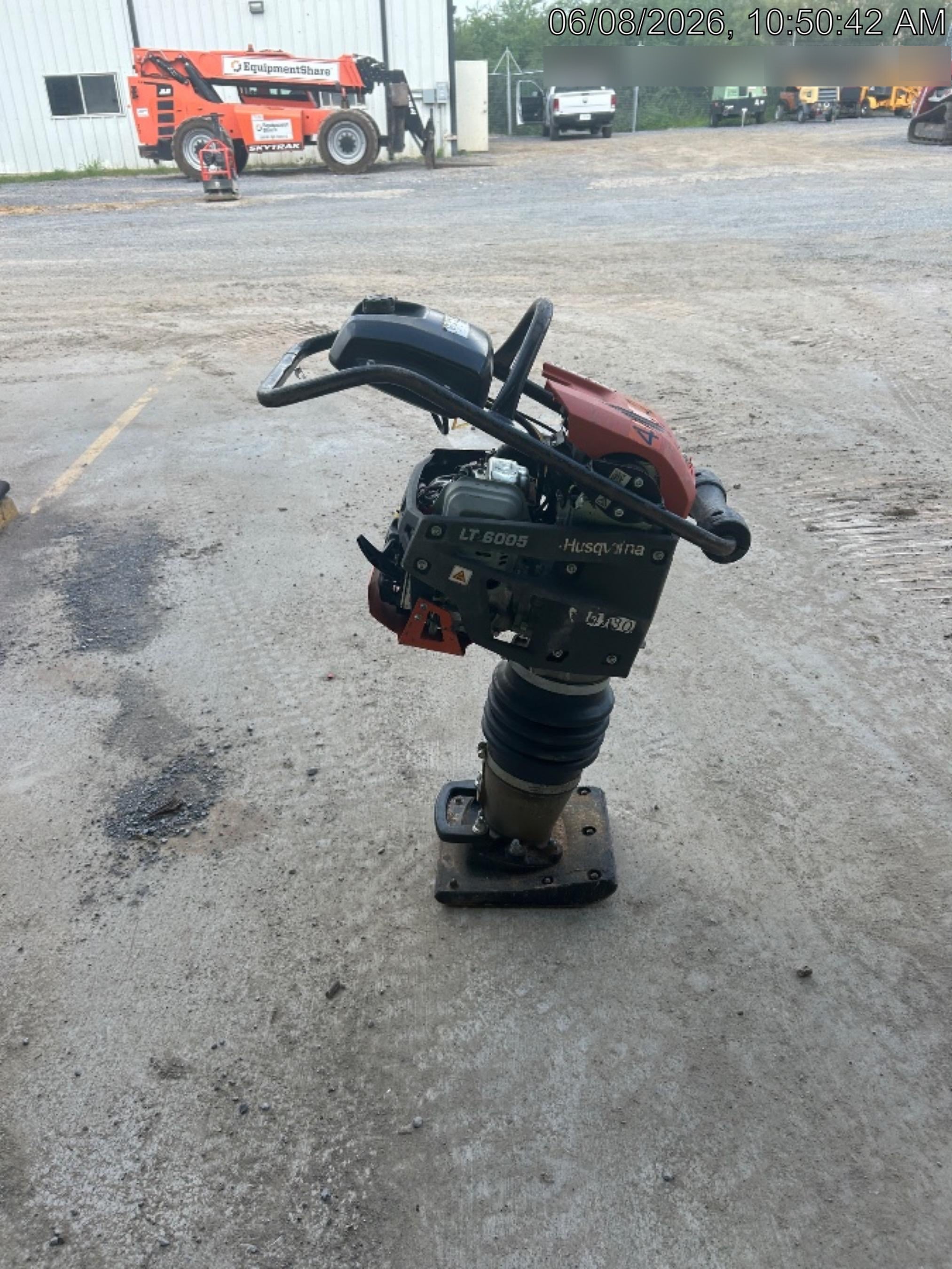 2024 HUSQVARNA LT6005