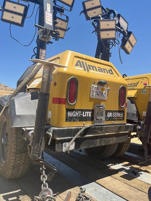 Allmand NLV3GR (4) LED Light Fixture 350W, 23' Vertical Mast, 3kW Prime, Towable, Deep Sea L401, Leveling Jacks, Yanmar T4F 5.8hp