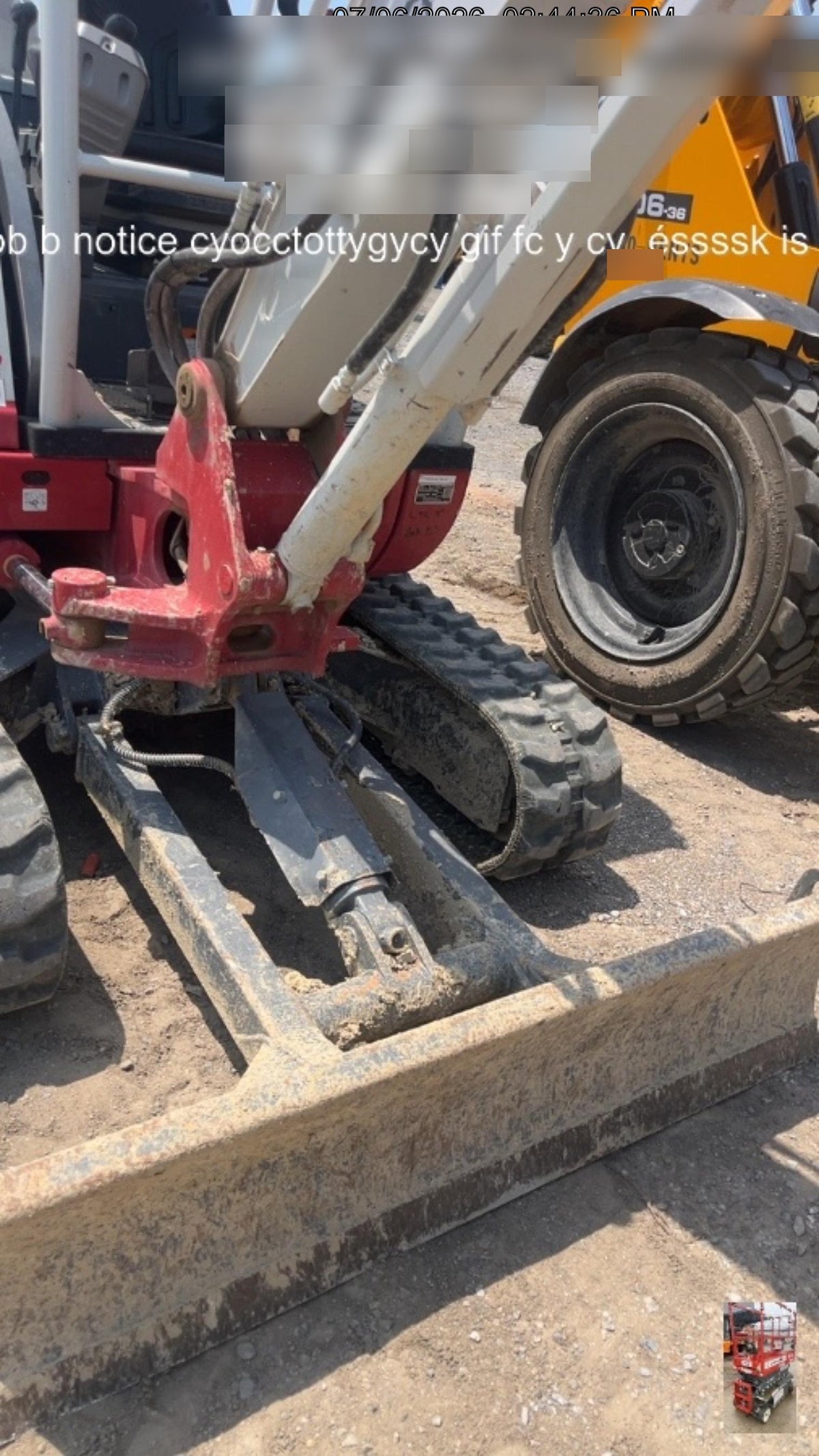 2025 TAKEUCHI TB235-2R