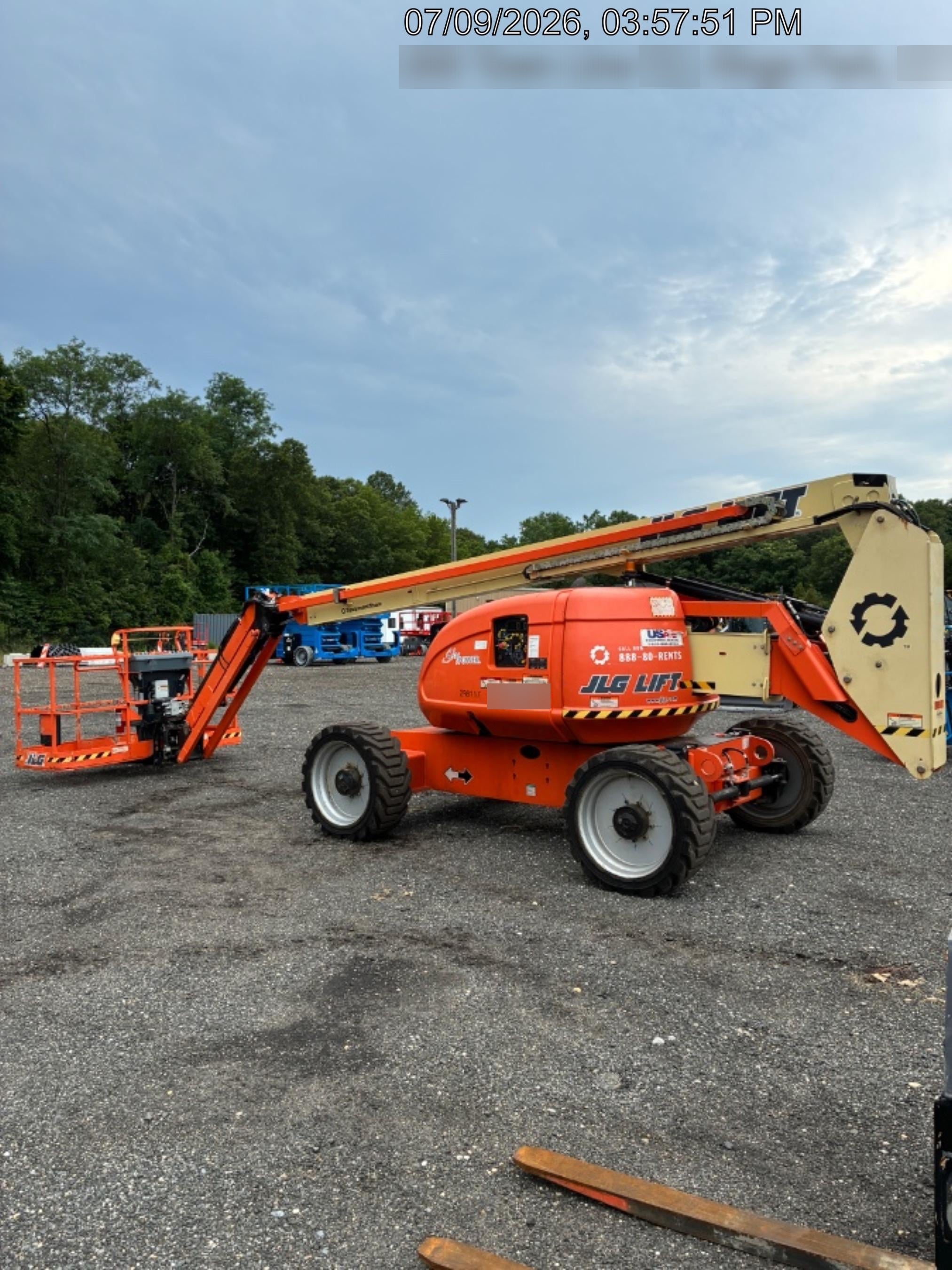 2023 JLG 600AJ