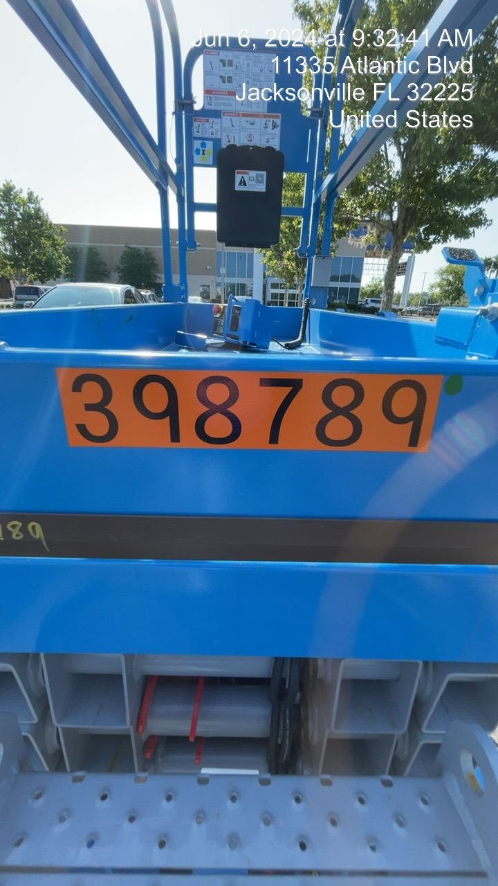 2024 GENIE GS-1932