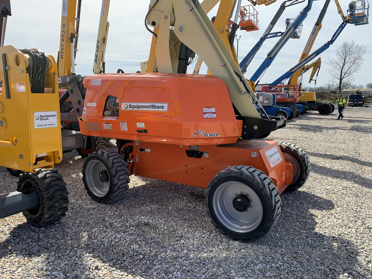 2020 JLG 660SJ