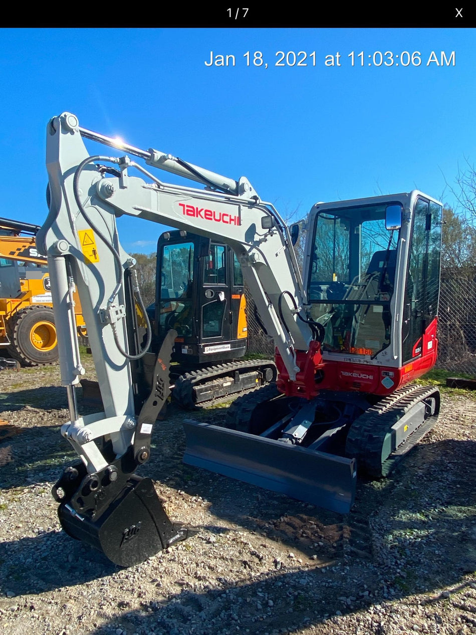 2020 TAKEUCHI TB-235-2CR