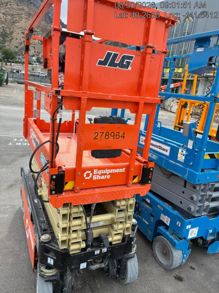2022 JLG ES1932