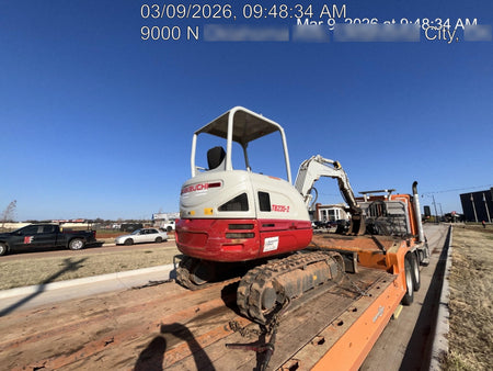 2022 TAKEUCHI TB235-2R
