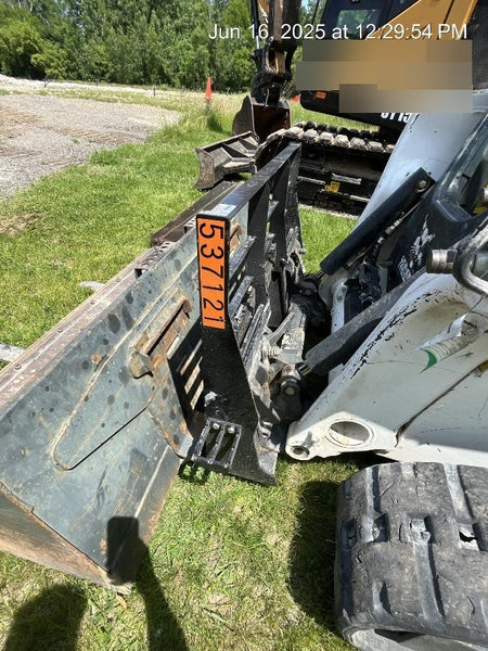 2025 ARROW MATERIAL HANDLING 24" Pallet Fork Frame