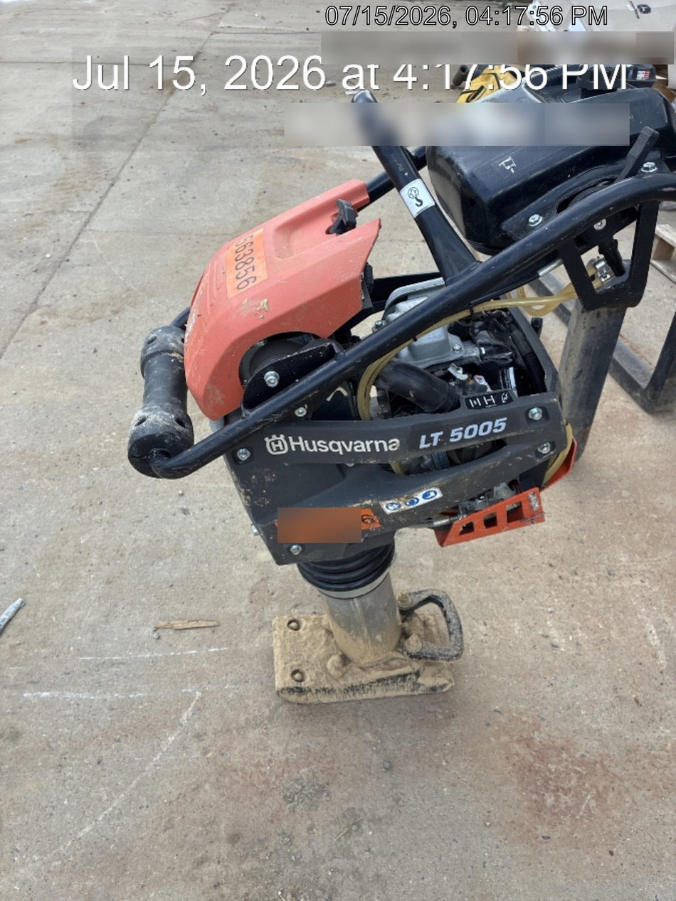 2025 HUSQVARNA LT5005