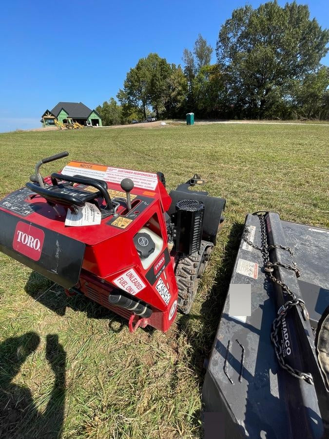 2022 TORO TRX-16