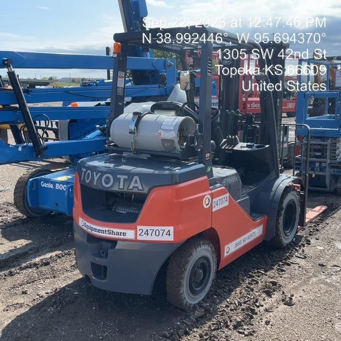 2022 TOYOTA 50-8FGU25