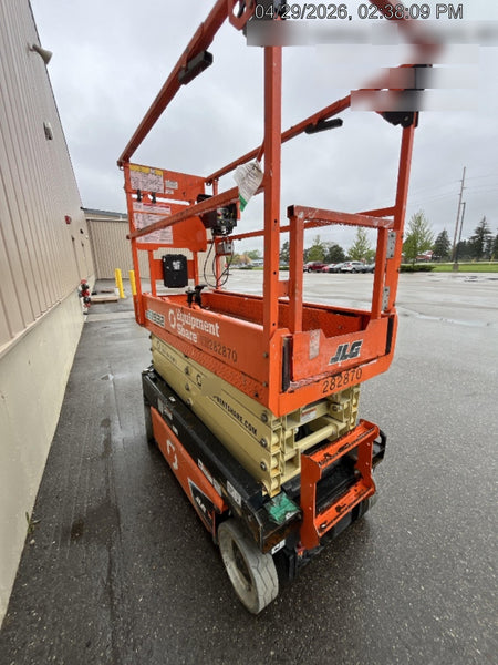 2022 JLG ES1932