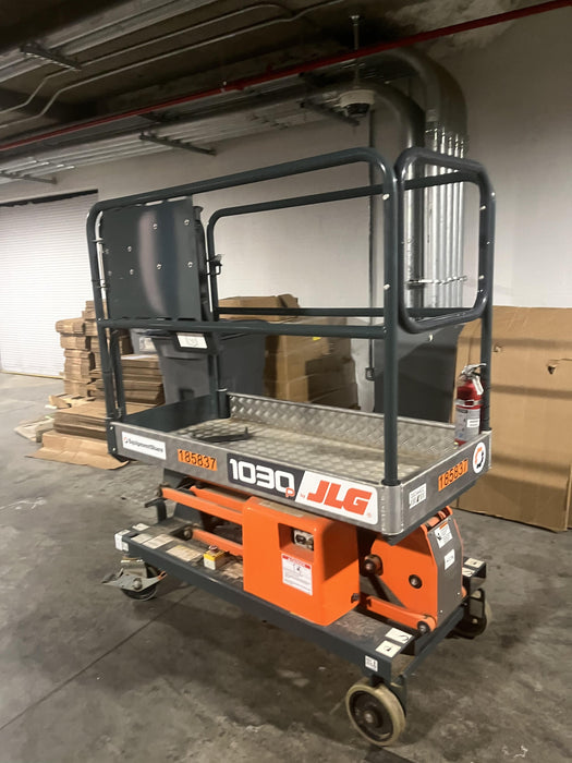 2021 JLG 1030P