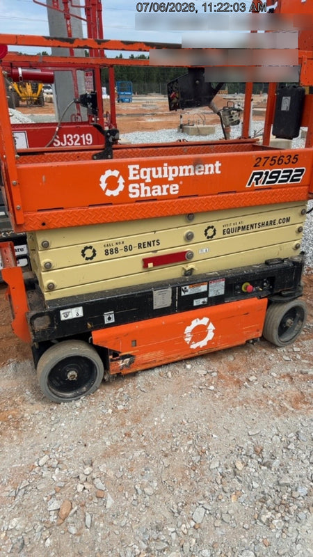 2022 JLG R1932