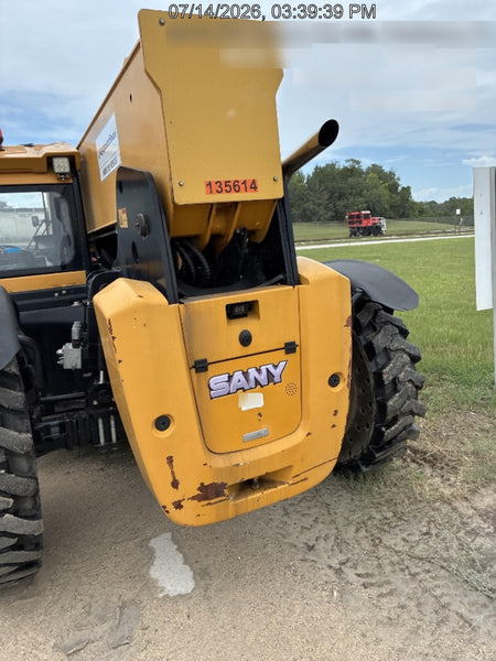 2021 SANY STH1056