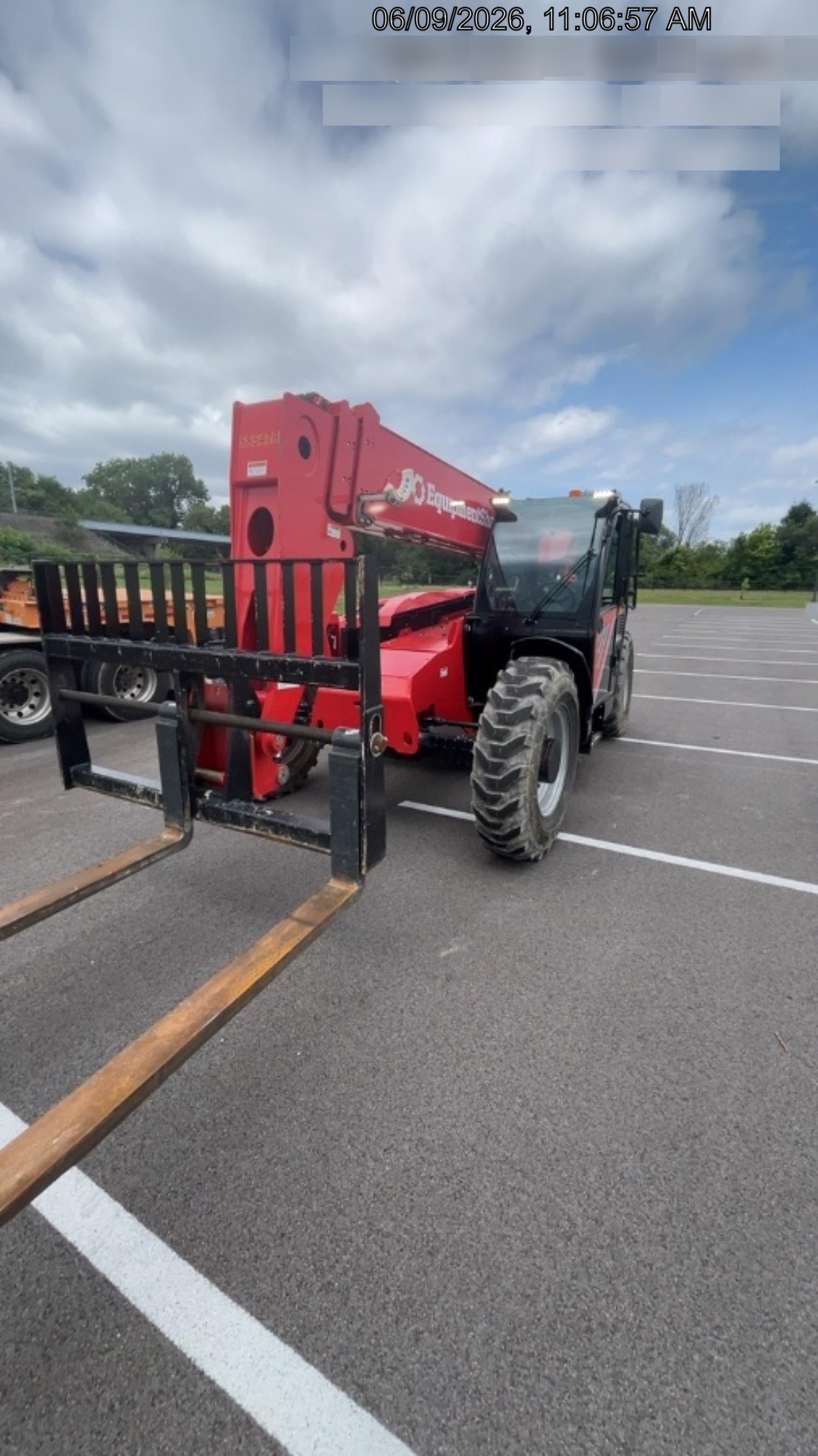 2025 MANITOU MTA842