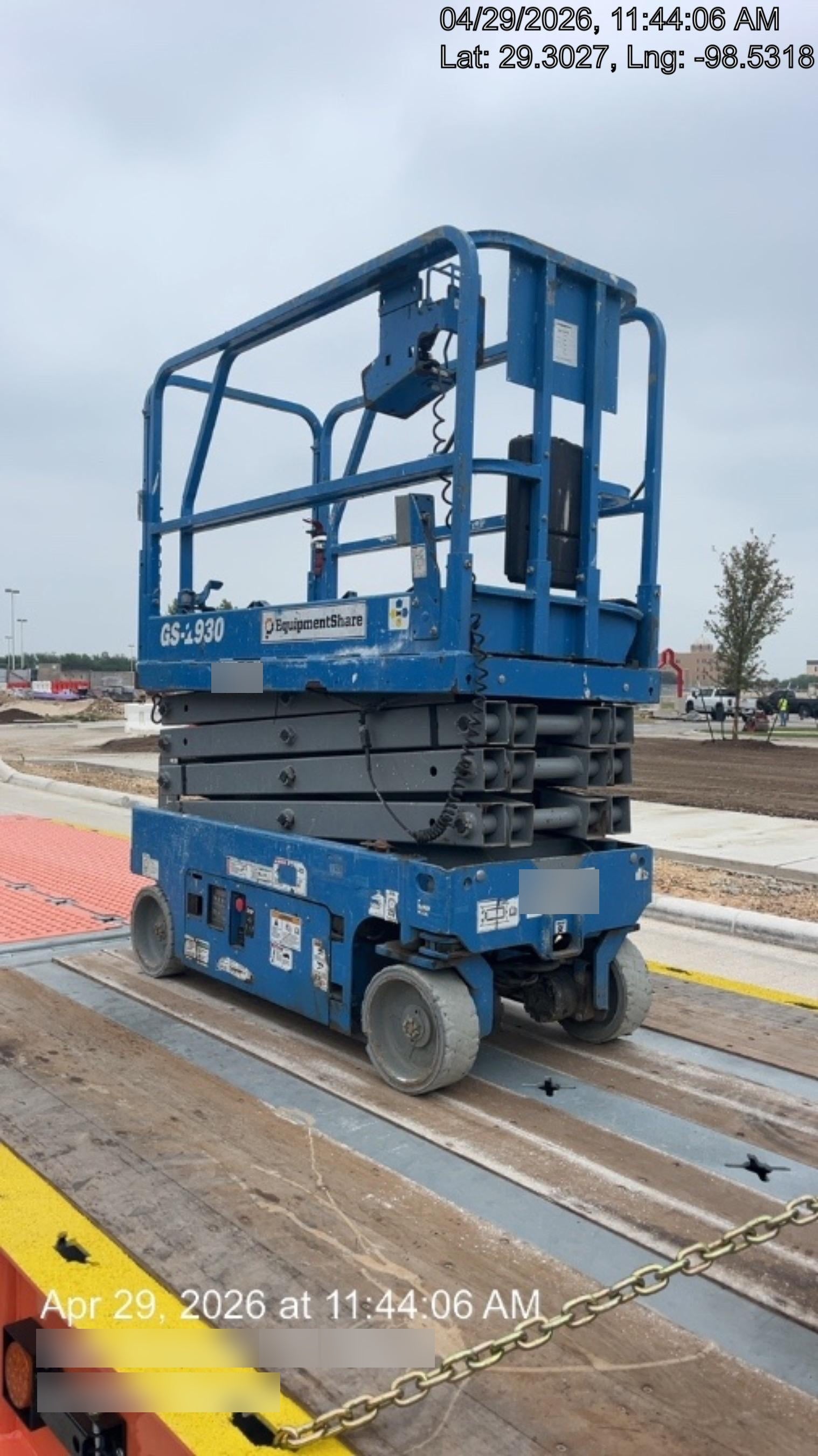 2019 Genie GS-1930 Fixed rails with chain Entry