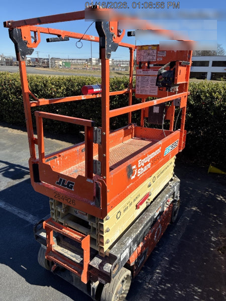 2022 JLG ES1932