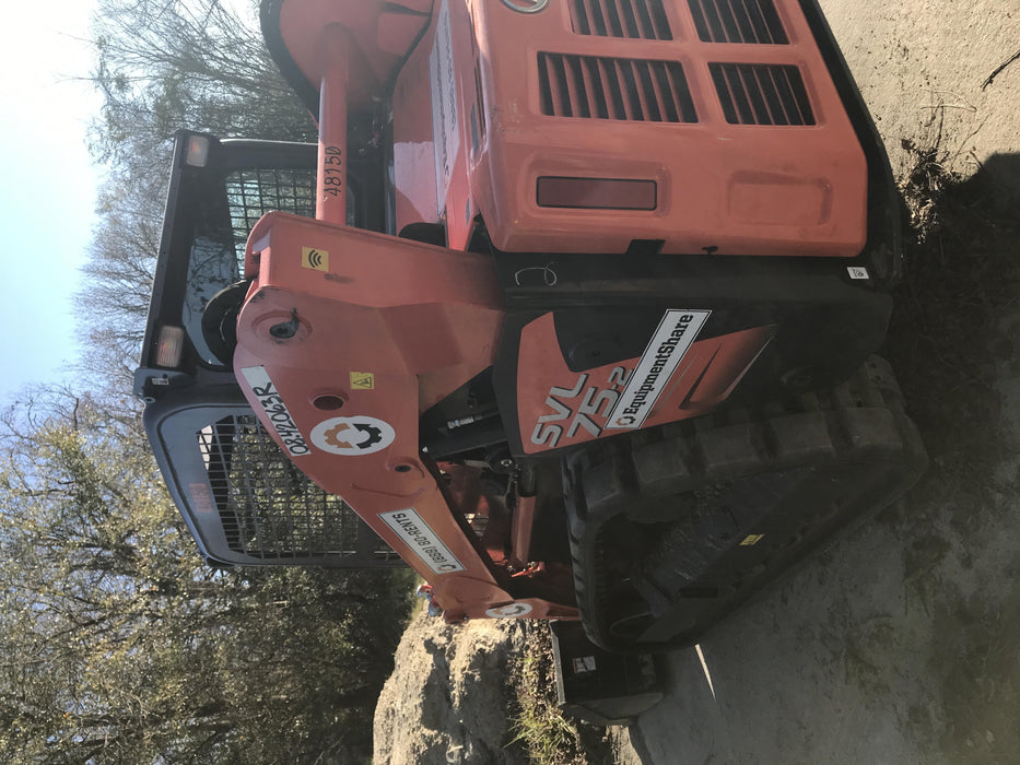 2019 Kubota SVL75-2 Canopy, Standard Tracks, Standard Flow, Manual QC 68" HD w/smooth Cutting Edge