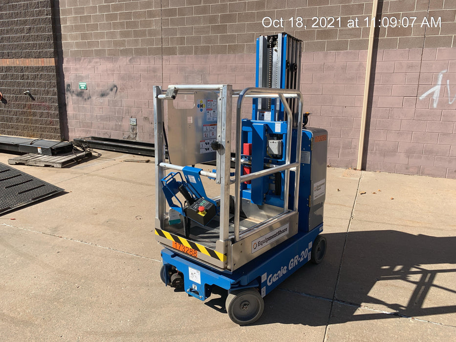 2021 GENIE GR-20