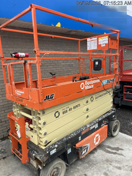 2022 JLG ES3246
