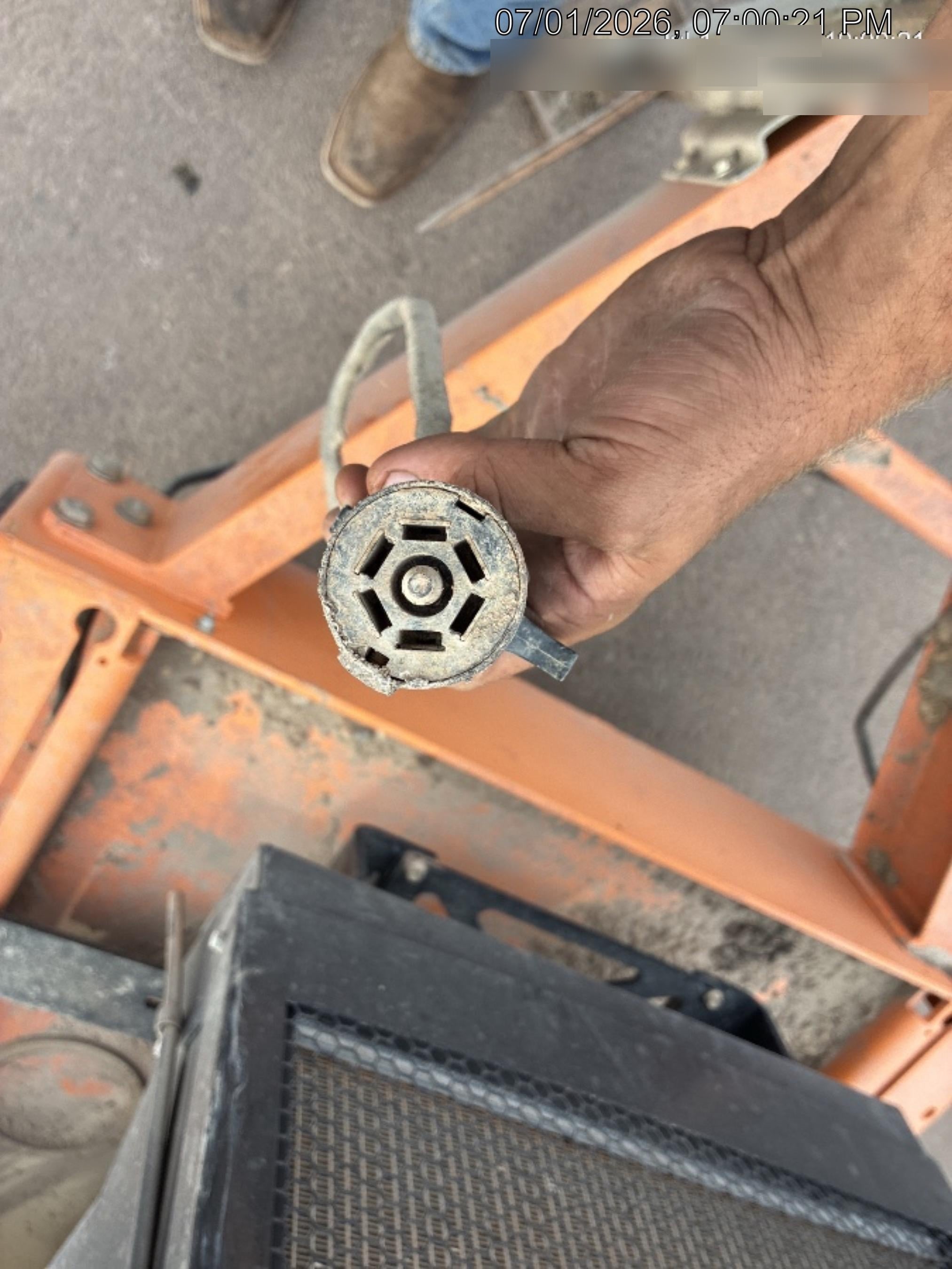 2021 PIONEER PP66S12L71-TD2.9L4