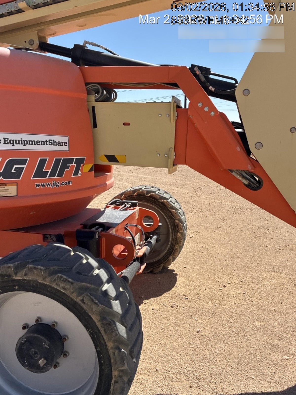 2019 JLG 600AJ